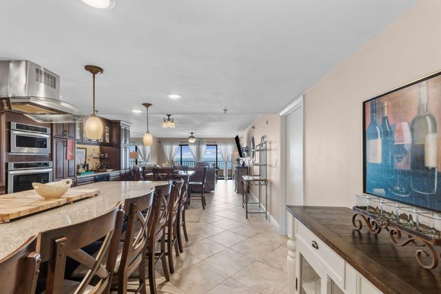 554 Coral Court 505, Fort Walton Beach, FL 32548