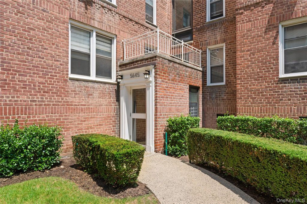 5645 Netherland 6B, Bronx, NY 10471 — photo 3