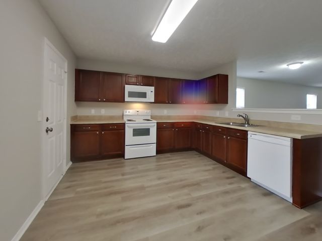 5006 Hancock Cir, Thompsons Station, TN 37179