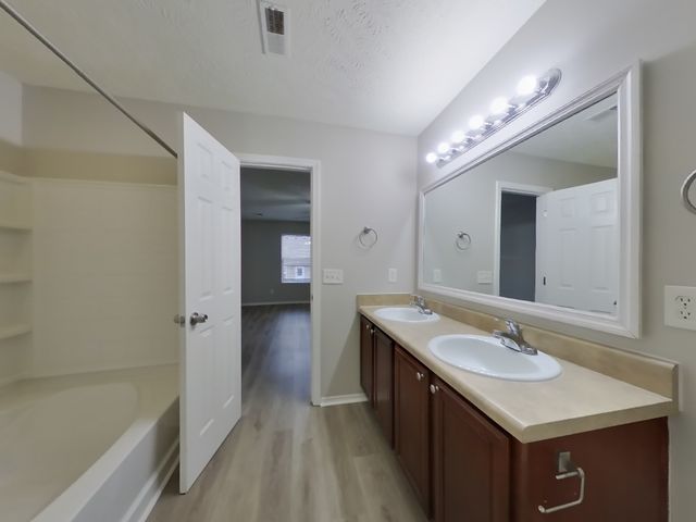 5006 Hancock Cir, Thompsons Station, TN 37179