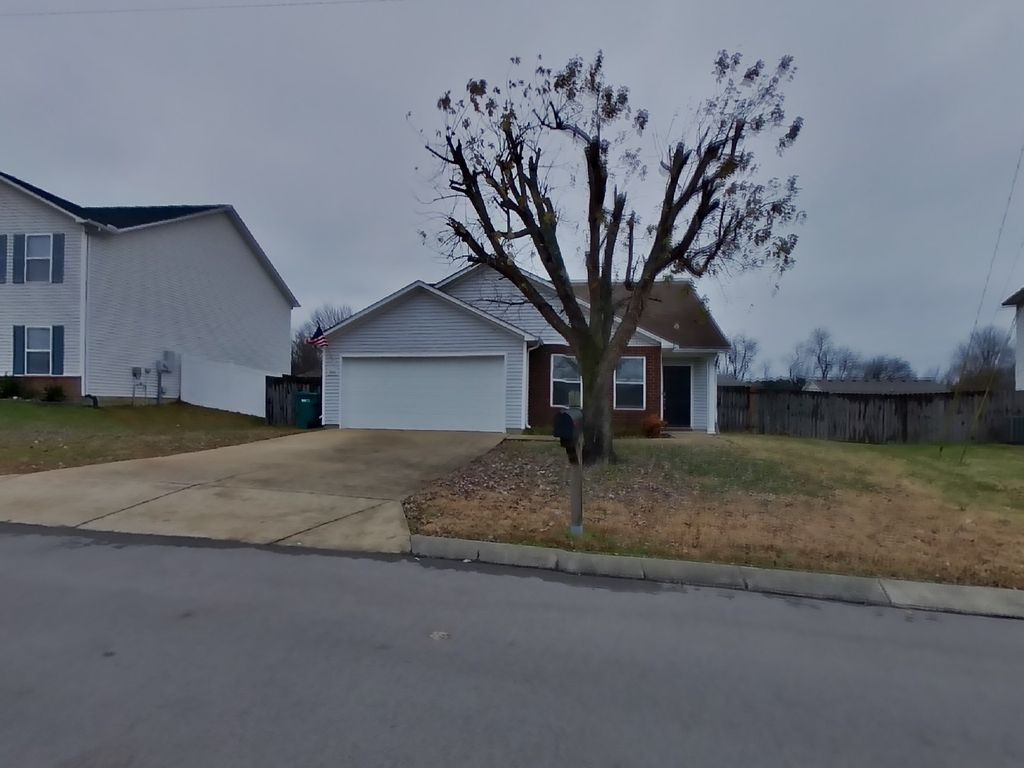 5006 Hancock Cir, Thompsons Station, TN 37179