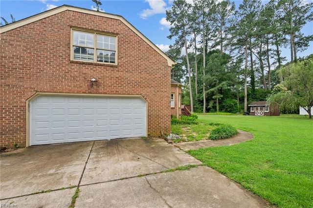105 Barrister LN, Franklin, VA 23851
