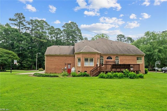 105 Barrister LN, Franklin, VA 23851