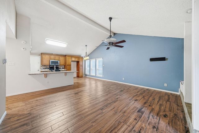 15611 Meadow Village Drive, Houston, TX 77095