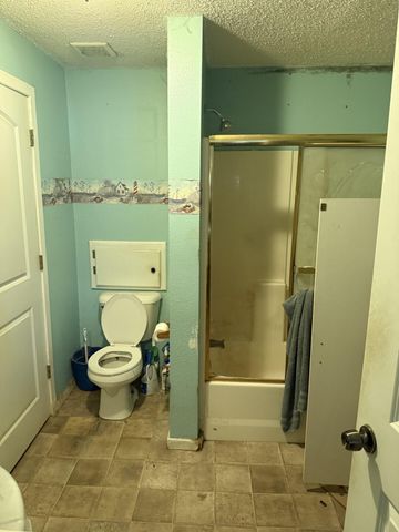 1018 4th Street, West Plains, MO 65775