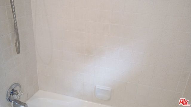 5832 Bowcroft Street 4, Los Angeles, CA 90016