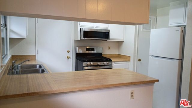 5832 Bowcroft Street 4, Los Angeles, CA 90016