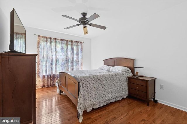 1126 CROSS CREEK DRIVE, Mechanicsburg, PA 17050
