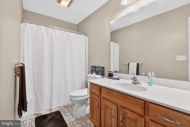 1126 CROSS CREEK DRIVE, Mechanicsburg, PA 17050