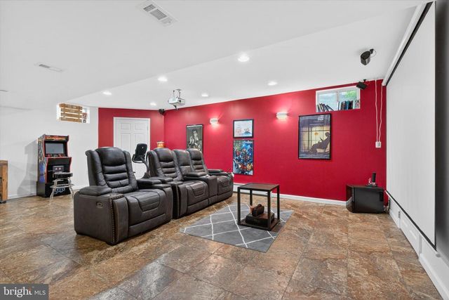 1126 CROSS CREEK DRIVE, Mechanicsburg, PA 17050