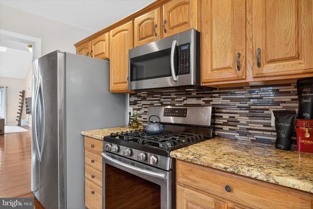 1126 CROSS CREEK DRIVE, Mechanicsburg, PA 17050