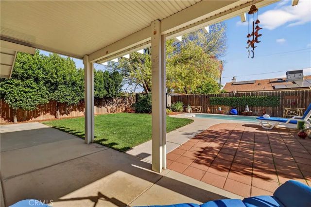 15 La Casa Court, Chico, CA 95926