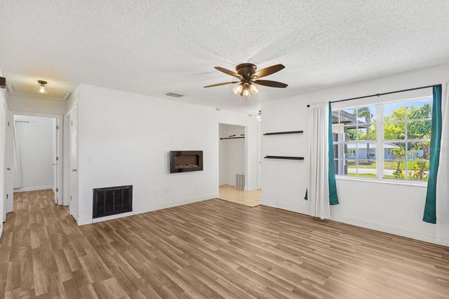 3016 SARAH DRIVE, Clearwater, FL 33759