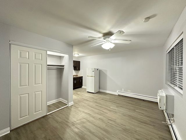 4547 N Dover Street 2F, Chicago, IL 60640