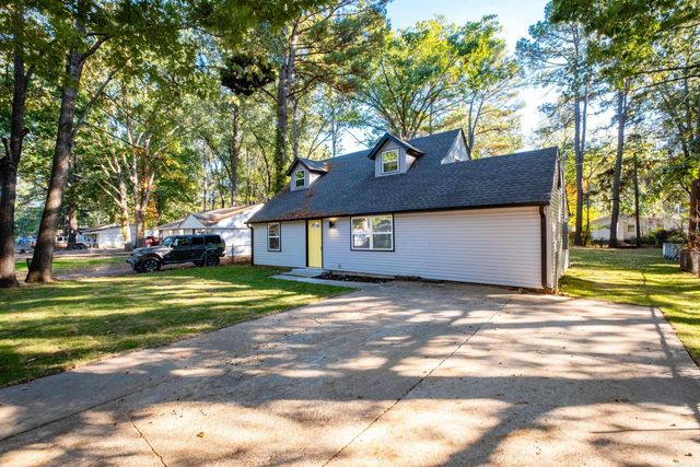 7901 Nolen Drive, Little Rock, AR 72209