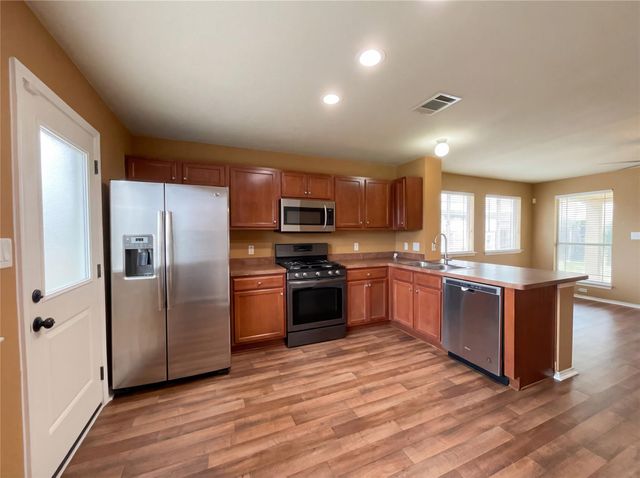 15102 Imes LN, Austin, TX 78725