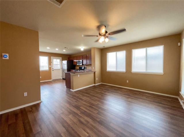 15102 Imes LN, Austin, TX 78725