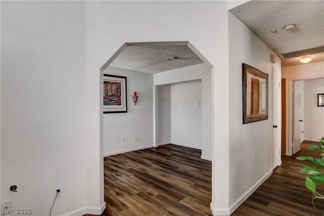 2530 Palace View Drive, Las Vegas, NV 89121