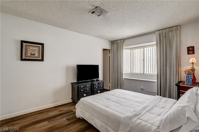 2530 Palace View Drive, Las Vegas, NV 89121