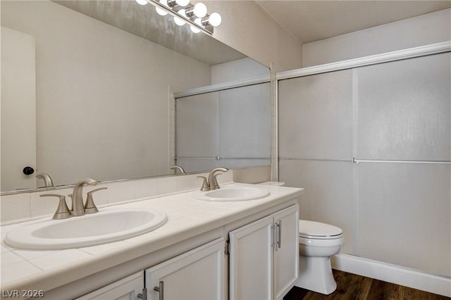 2530 Palace View Drive, Las Vegas, NV 89121