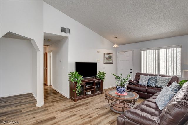 2530 Palace View Drive, Las Vegas, NV 89121