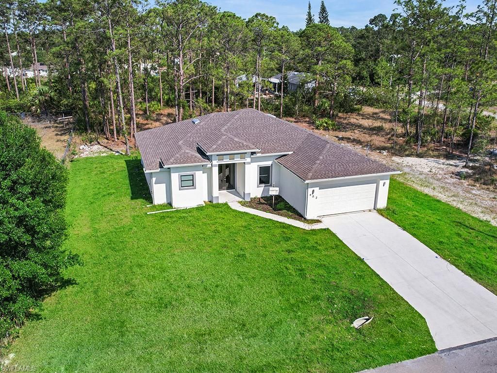 902 Williams AVE, LEHIGH ACRES, FL 33972 — photo 2