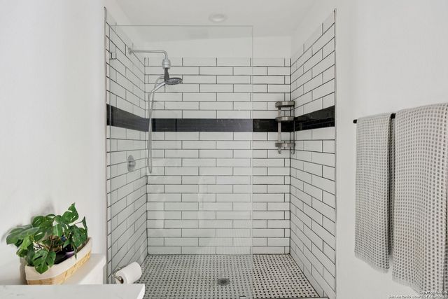 711 Eleanor, San Antonio, TX 78209