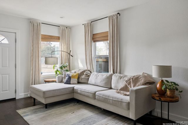 711 Eleanor, San Antonio, TX 78209