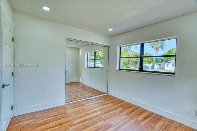 6424 SW 20th St, Miramar, FL 33023