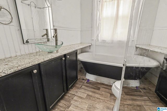 703 11TH AVENUE, Birmingham, AL 35228