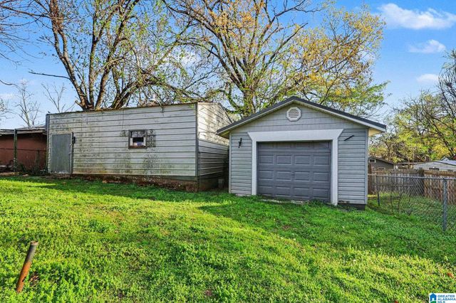 703 11TH AVENUE, Birmingham, AL 35228