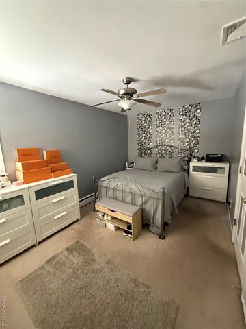 294 34th Street, Lindenhurst, NY 11757