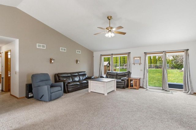 1055 Goehl Road, Waterloo, WI 53594