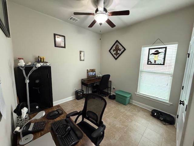 371 Pond Dr, Thibodaux, LA 70301