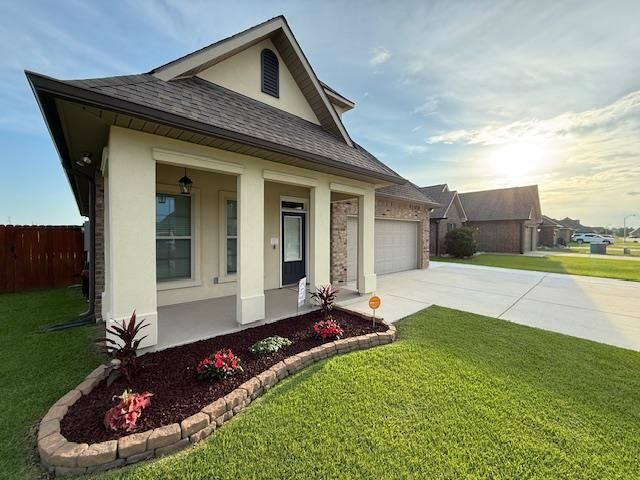 371 Pond Dr, Thibodaux, LA 70301