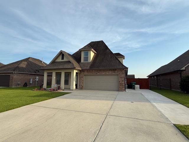 371 Pond Dr, Thibodaux, LA 70301