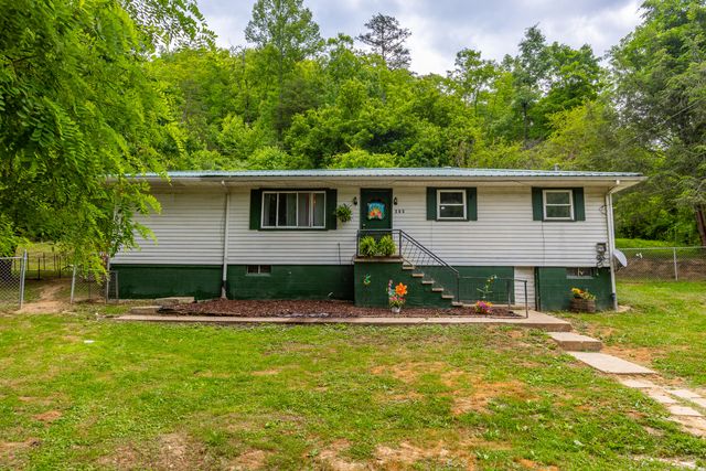 609 State Hwy 2036, Letcher, KY 41832