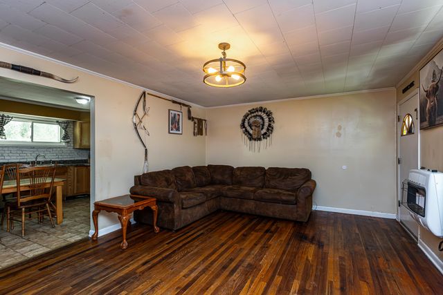 609 State Hwy 2036, Letcher, KY 41832