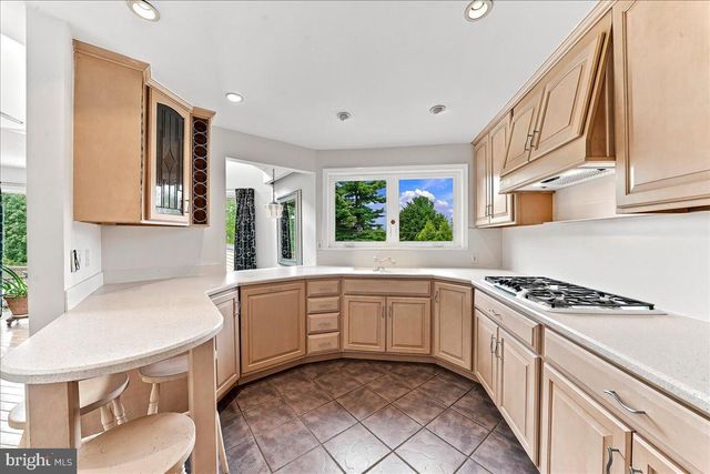 138 ROCKWOOD RD, Newtown Square, PA 19073