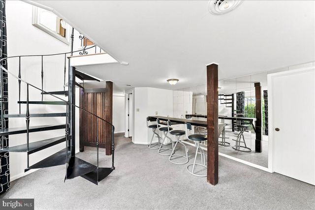 138 ROCKWOOD RD, Newtown Square, PA 19073