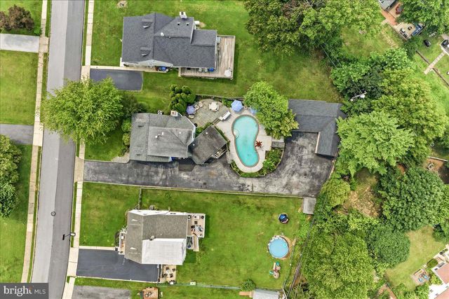 138 ROCKWOOD RD, Newtown Square, PA 19073