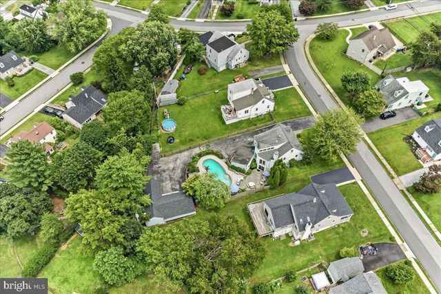 138 ROCKWOOD RD, Newtown Square, PA 19073