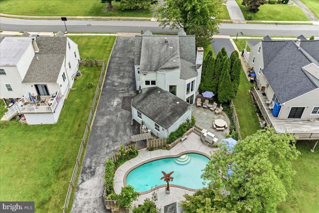 138 ROCKWOOD RD, Newtown Square, PA 19073