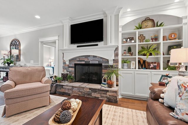 190 Jordan Cm Road, Bon Aqua, TN 37025