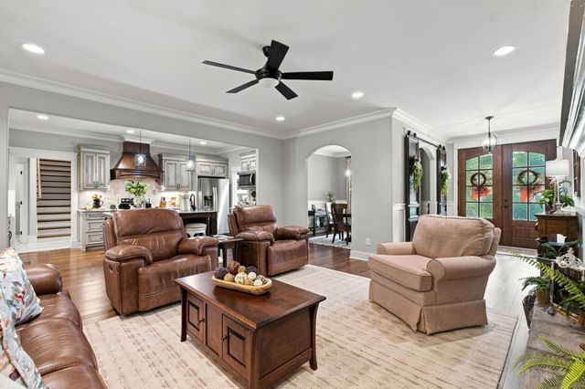 190 Jordan Cm Road, Bon Aqua, TN 37025