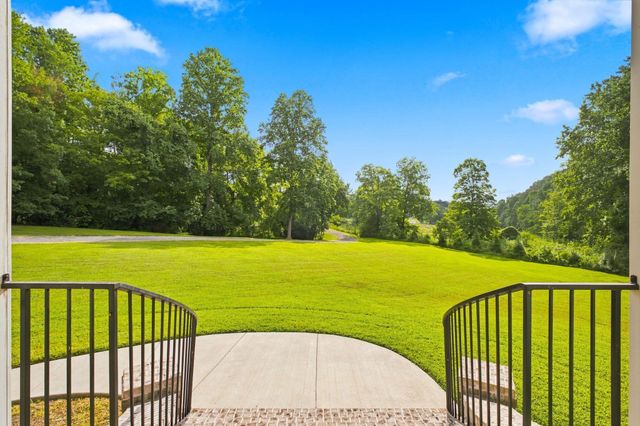 190 Jordan Cm Road, Bon Aqua, TN 37025