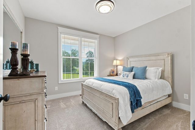 190 Jordan Cm Road, Bon Aqua, TN 37025