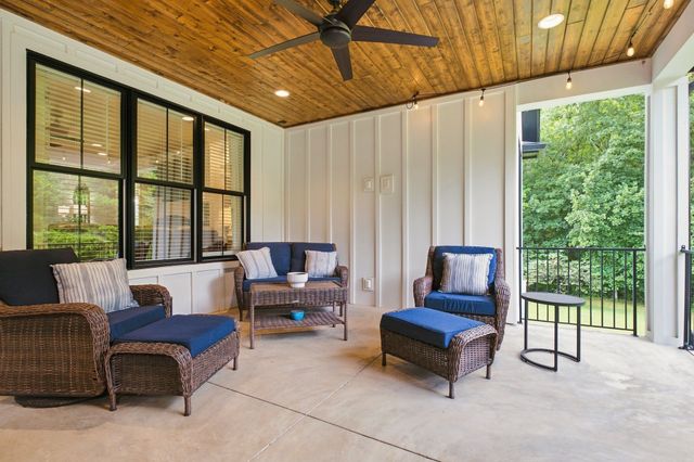 190 Jordan Cm Road, Bon Aqua, TN 37025
