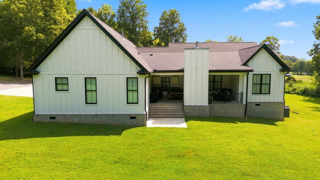 190 Jordan Cm Road, Bon Aqua, TN 37025