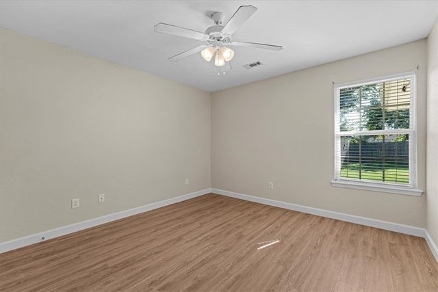800 Harvest Street, Centerton, AR 72719